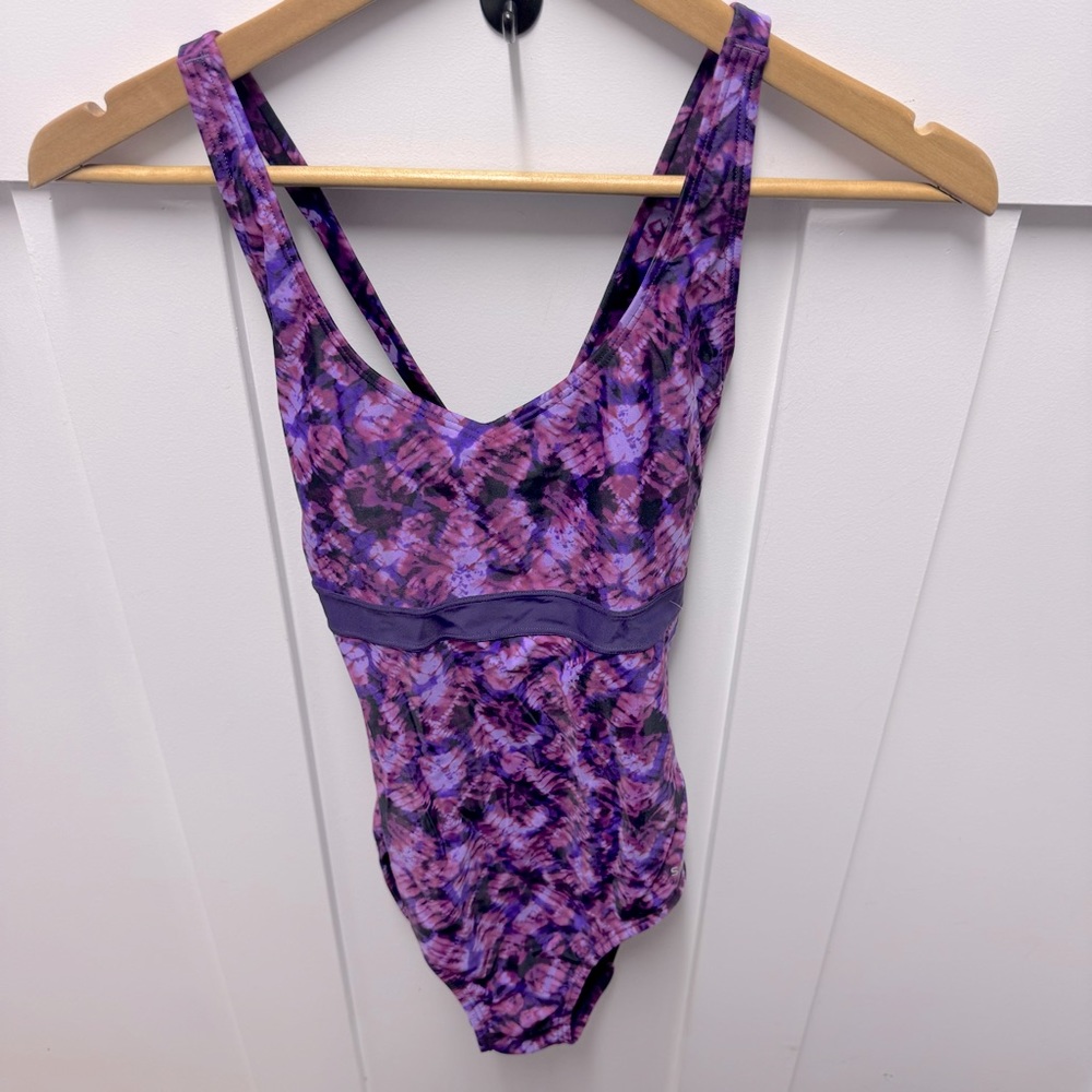 Speedo purple one piece swim suit size 6